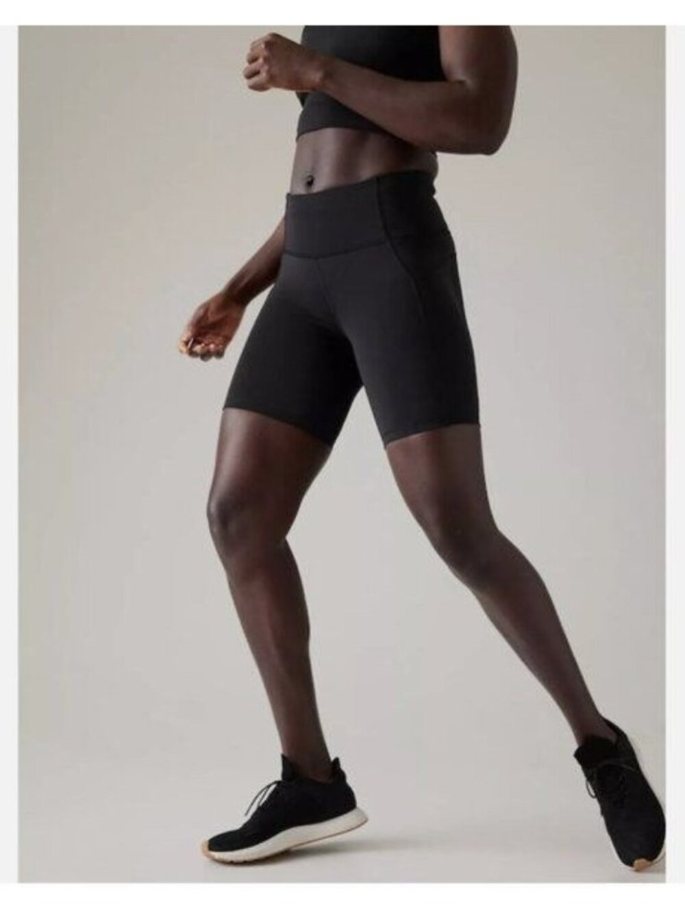 Athleta Ultimate Stash High Rise 7 Short - XS